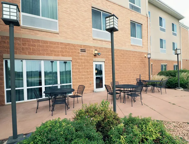 Fairfield Inn & Suites by Marriott Des Moines Airport hotel detail image 1