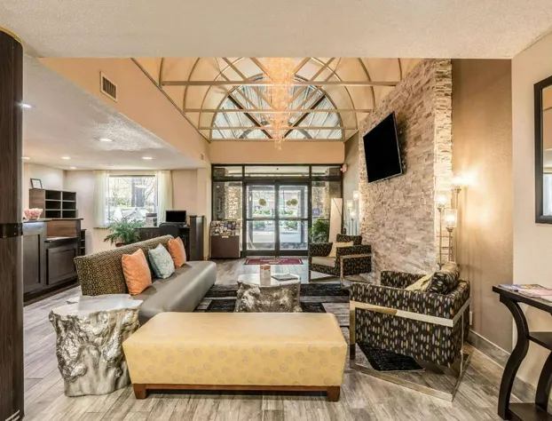 Lake Norman Inn and Suites hotel detail image 1