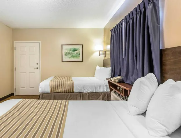 Suburban Studios near University of North Carolina-Charlotte hotel detail image 2
