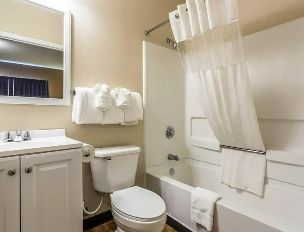 Suburban Studios near University of North Carolina-Charlotte hotel detail image 3