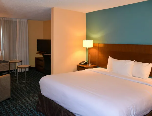 Comfort Inn & Suites Texas City I-45 hotel detail image 4
