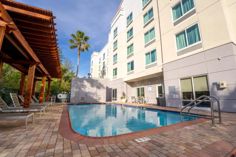 Fairfield Inn & Suites by Marriott Jacksonville Butler Blvd hotel hero