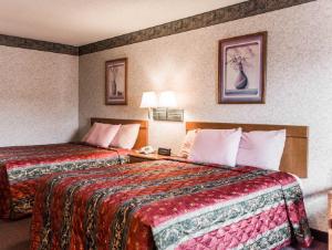 Rodeway Inn University Area hotel detail image 1