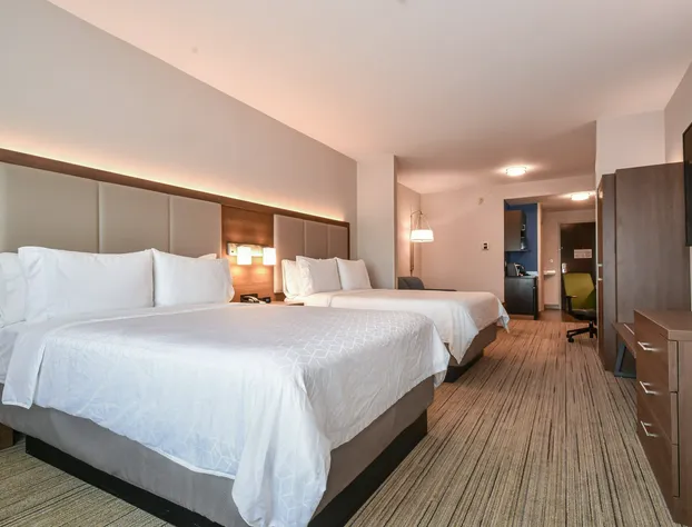 Holiday Inn Express & Suites Charlotte Southeast - Matthews by IHG hotel detail image 4