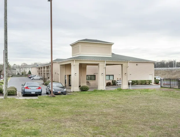 Econo Lodge hotel detail image 2