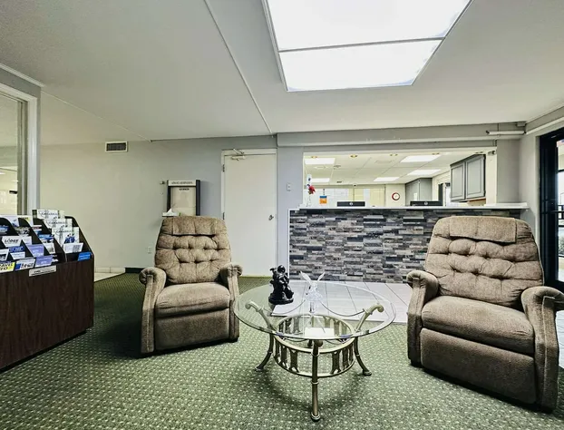 Econo Lodge hotel detail image 4