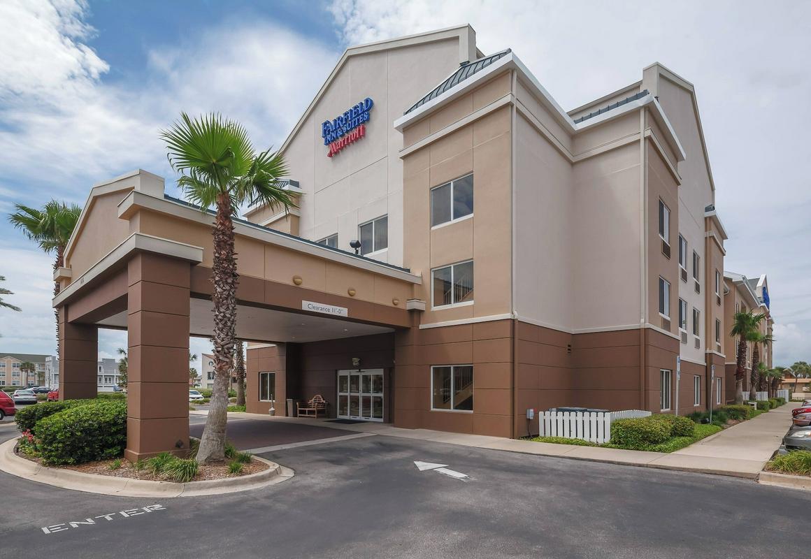 Fairfield Inn & Suites by Marriott Jacksonville Beach hotel hero