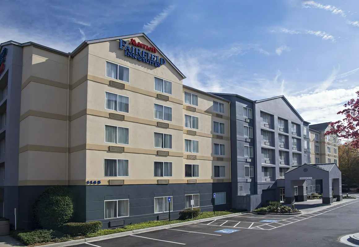 Fairfield Inn and Suites by Marriott Perimeter Center hotel hero
