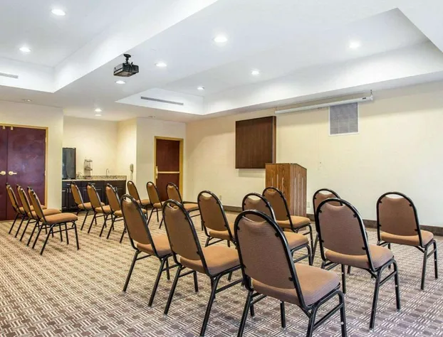 Comfort Suites Rock Hill Manchester Meadows Area hotel detail image 3