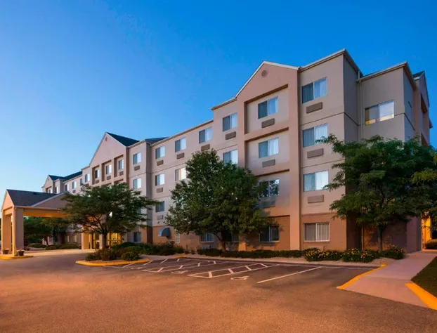 Fairfield Inn & Suites Minneapolis-St. Paul Airport hotel detail image 1