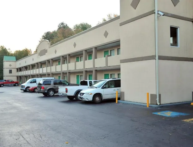 Continental Inn Charlotte hotel detail image 4