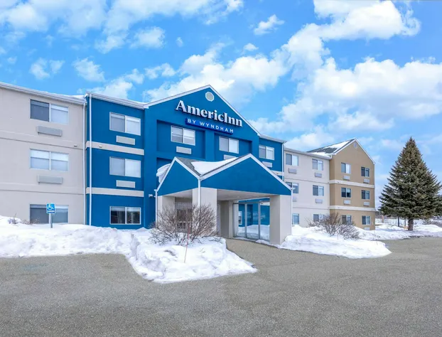 AmericInn by Wyndham Duluth hotel detail image 1