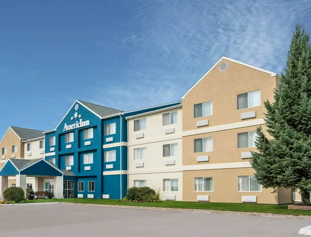 AmericInn by Wyndham Duluth hotel detail image 3