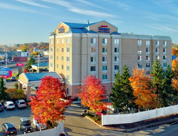 Fairfield Inn & Suites by Marriott Woodbridge hotel detail image 1