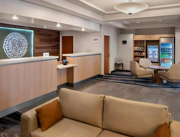 Fairfield Inn & Suites by Marriott Woodbridge hotel detail image 3