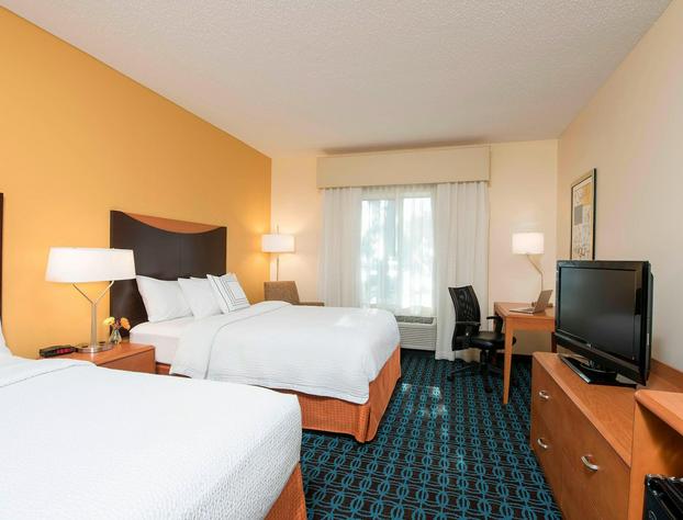 Fairfield Inn & Suites by Marriott Bloomington hotel detail image 1