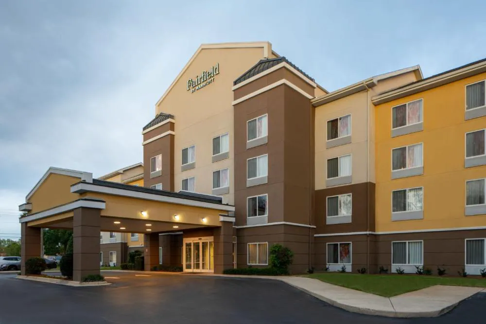 Fairfield Inn & Suites Fort Walton Beach-Eglin AFB hotel hero