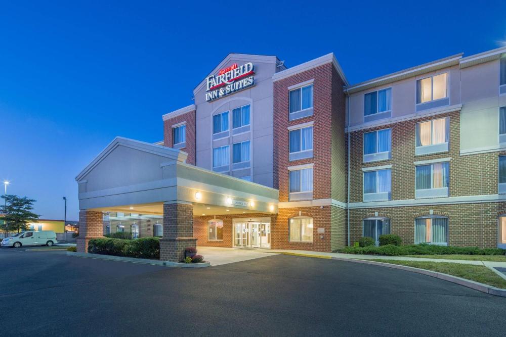 Fairfield Inn & Suites by Marriott Dover hotel hero