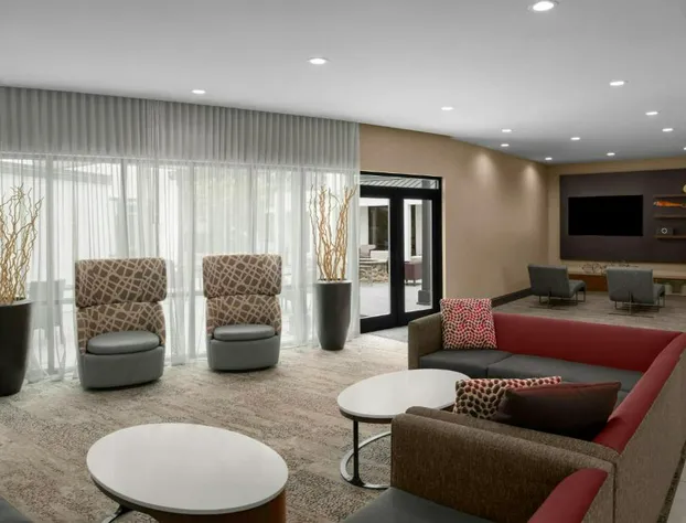 Courtyard by Marriott Charlotte Airport North hotel detail image 3