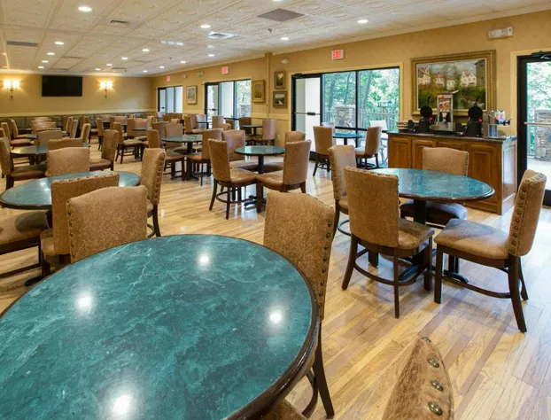 Music Road Resort Hotel and Inn hotel detail image 3