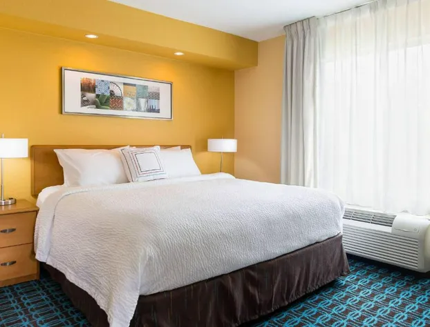 Fairfield Inn and Suites by Marriott Valparaiso hotel detail image 2