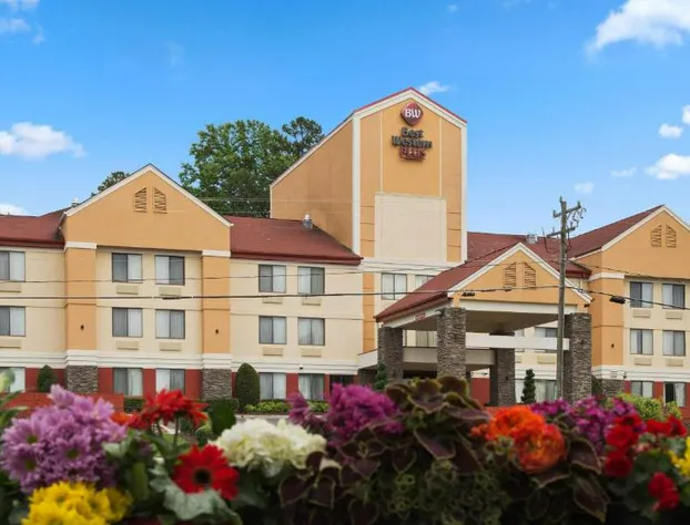 Best Western Plus Huntersville Inn & Suites Near Lake Norman hotel detail image 1