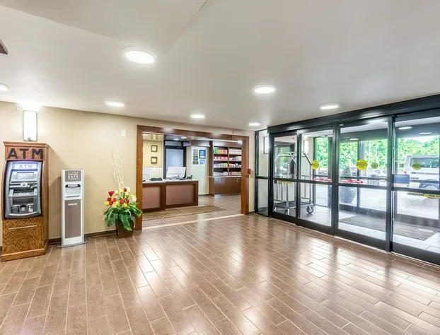 Comfort Inn Charlotte Airport Uptown hotel detail image 4