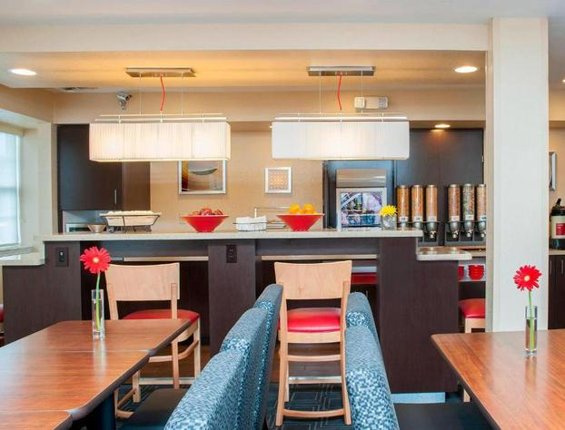 TownePlace Suites by Marriott Indianapolis Park 100 hotel detail image 4