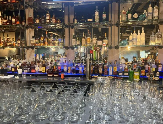 Wyndham Indianapolis Airport hotel detail image 2