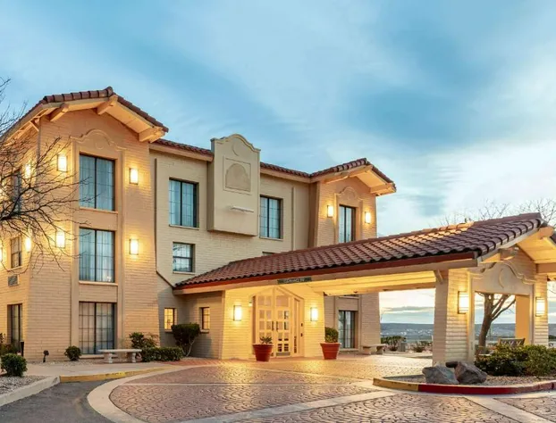 La Quinta Inn by Wyndham El Paso West hotel detail image 3