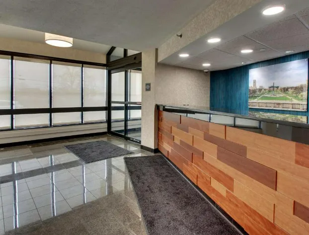 Best Western Plus Indianapolis North at Pyramids hotel detail image 2