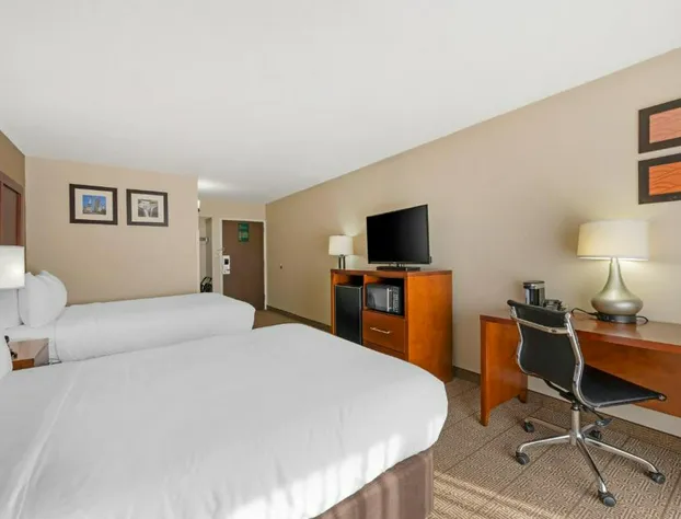 Comfort Inn & Suites Indianapolis Northwest - College Park hotel detail image 1