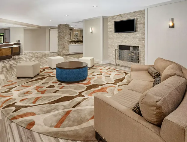 Homewood Suites by Hilton Indianapolis-Keystone Crossing hotel detail image 4