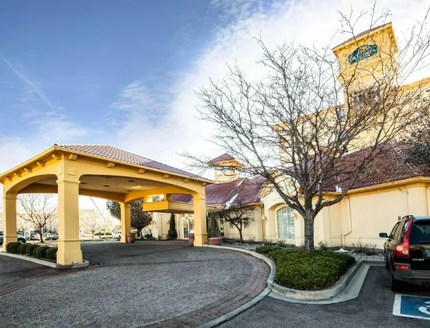 La Quinta Inn & Suites by Wyndham Colorado Springs South AP hotel detail image 1