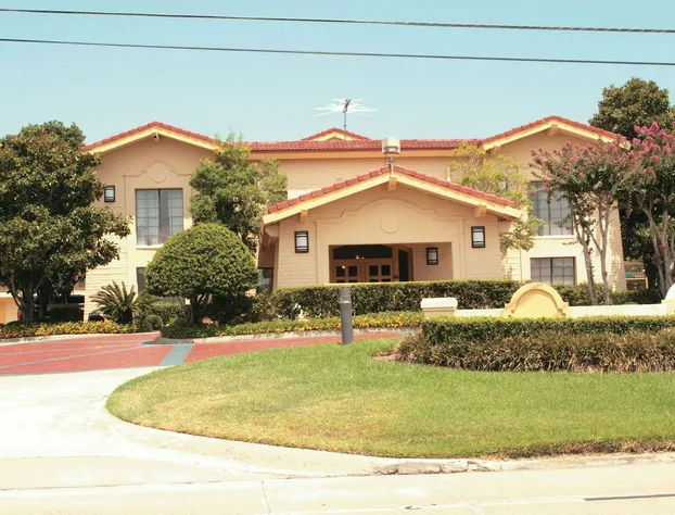 Baymont by Wyndham Houston La Porte hotel detail image 2