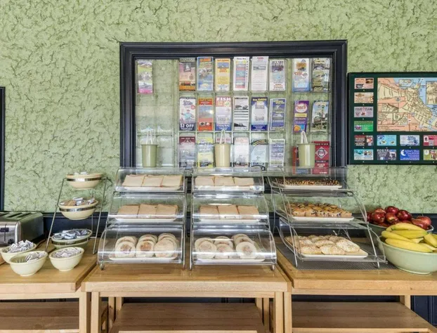 Quality Inn & Suites on the Beach hotel detail image 4