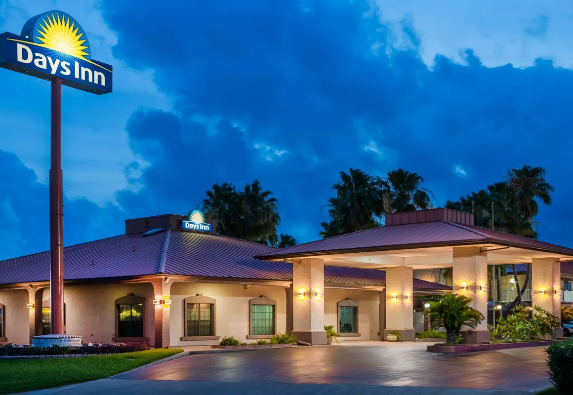 Days Inn by Wyndham Portland/Corpus Christi hotel hero
