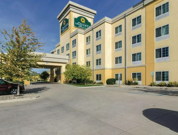La Quinta Inn & Suites by Wyndham Fargo-Medical Center hotel detail image 1