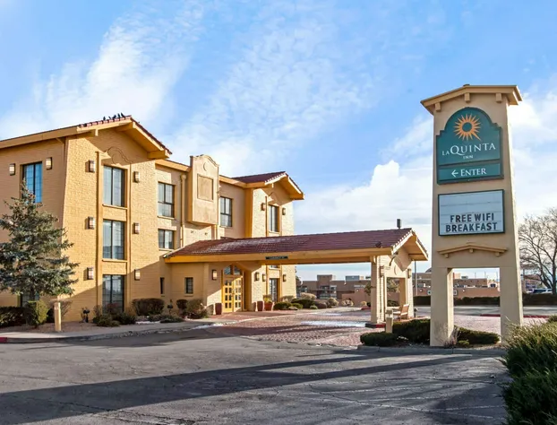 La Quinta Inn by Wyndham Santa Fe hotel detail image 1