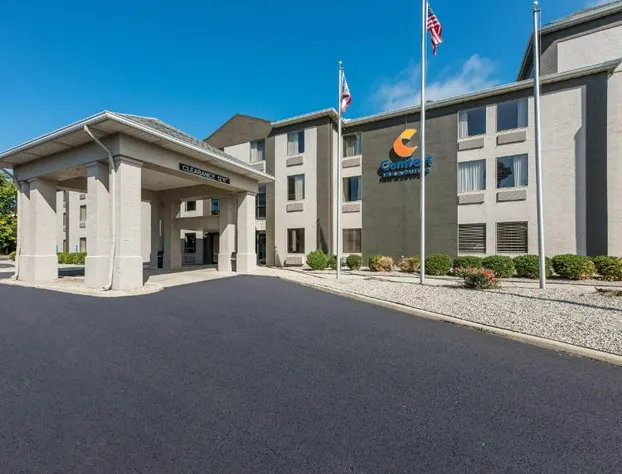 Comfort Inn & Suites Tipp City Dayton North I-75 hotel detail image 1