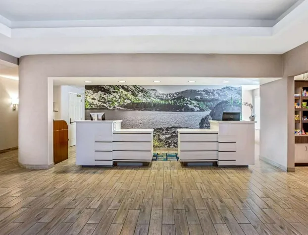 La Quinta Inn & Suites by Wyndham Manteca - Ripon hotel detail image 4