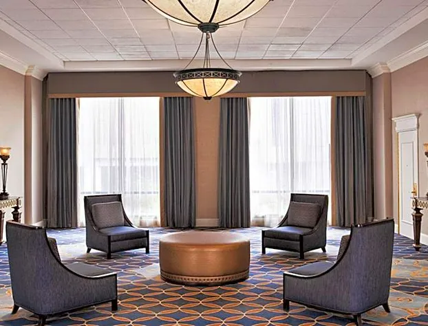 Sheraton Memphis Downtown Hotel hotel detail image 3