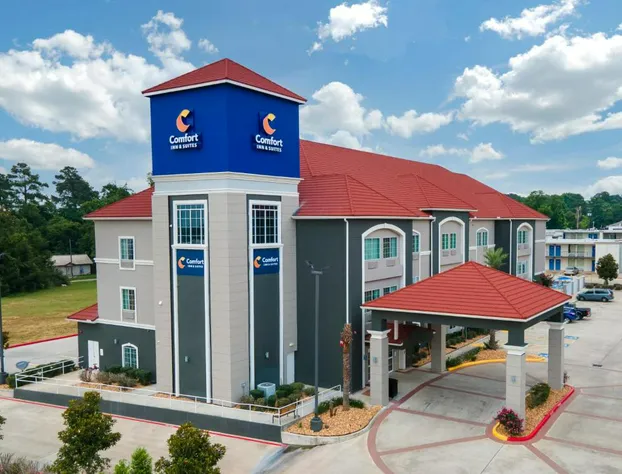 Comfort Inn & Suites Cleveland TX hotel detail image 2