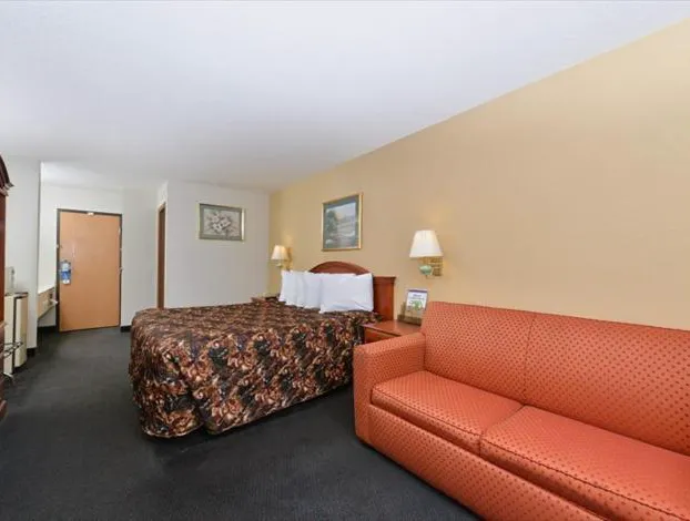 Red Lion Inn & Suites Caseyville hotel detail image 4