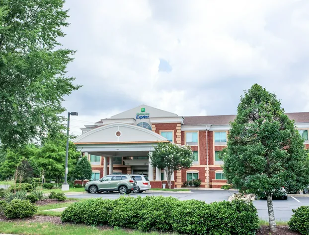 Holiday Inn Express Hotel & Suites Memphis/Germantown by IHG hotel detail image 2