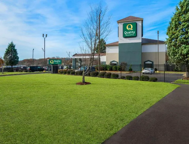 Quality Inn Memphis Northeast near I-40 hotel detail image 1