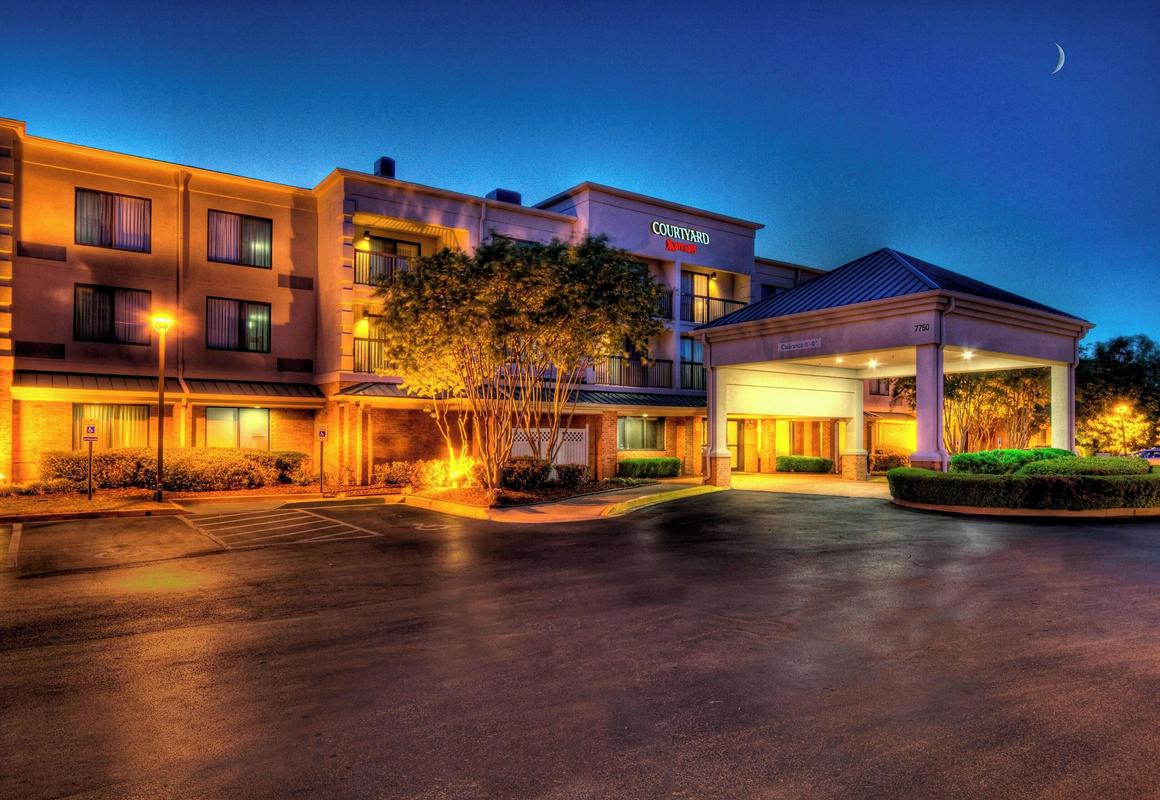 Courtyard by Marriott Memphis Germantown hotel hero