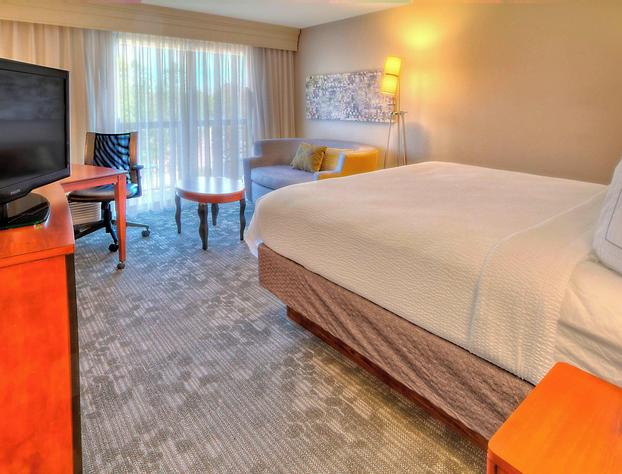Courtyard by Marriott Memphis Germantown hotel detail image 4
