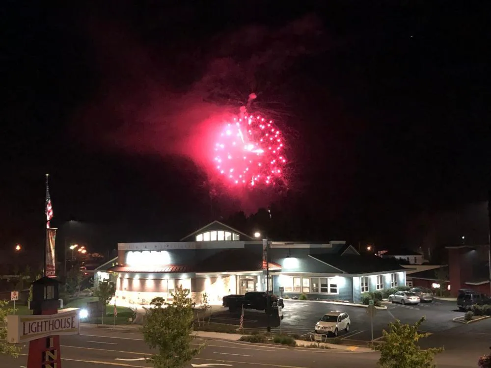 Florence Lighthouse Inn hotel hero