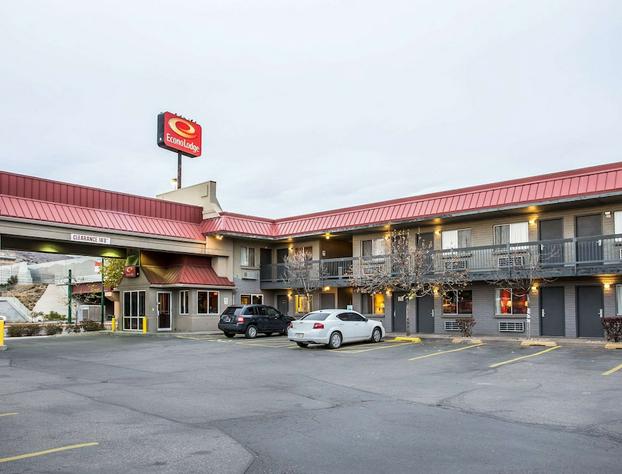 Econo Lodge Downtown hotel detail image 3